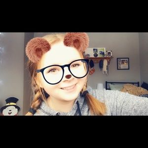 Meet your Posher, Gabi